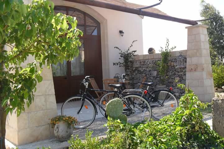 Masseria Sucea Martano Exterior foto